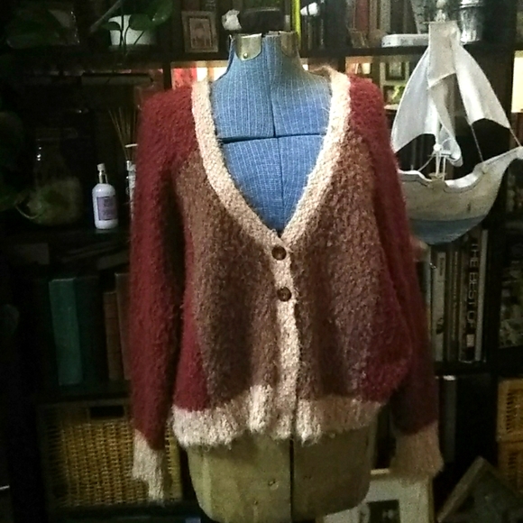 EUC Anthropologie- fuzzy soft color block boyfriend cardi by Moth - Picture 3 of 6